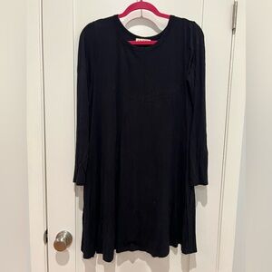EUC LK Luv Women’s Black Knit Tunic Dress Long Sleeve Round Neck Pockets Size L
